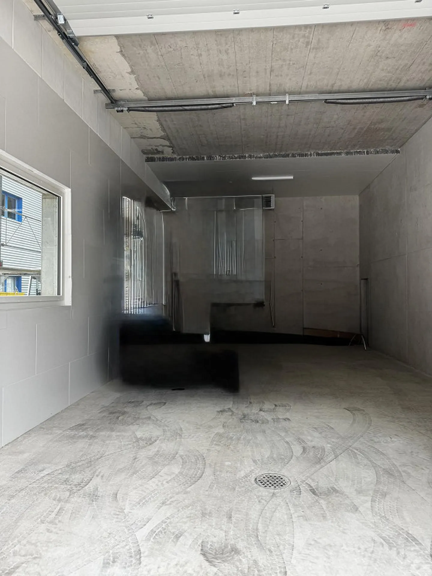 Spazio al Coperto Riscaldato per un Grande Camper - Foto 1 di 1