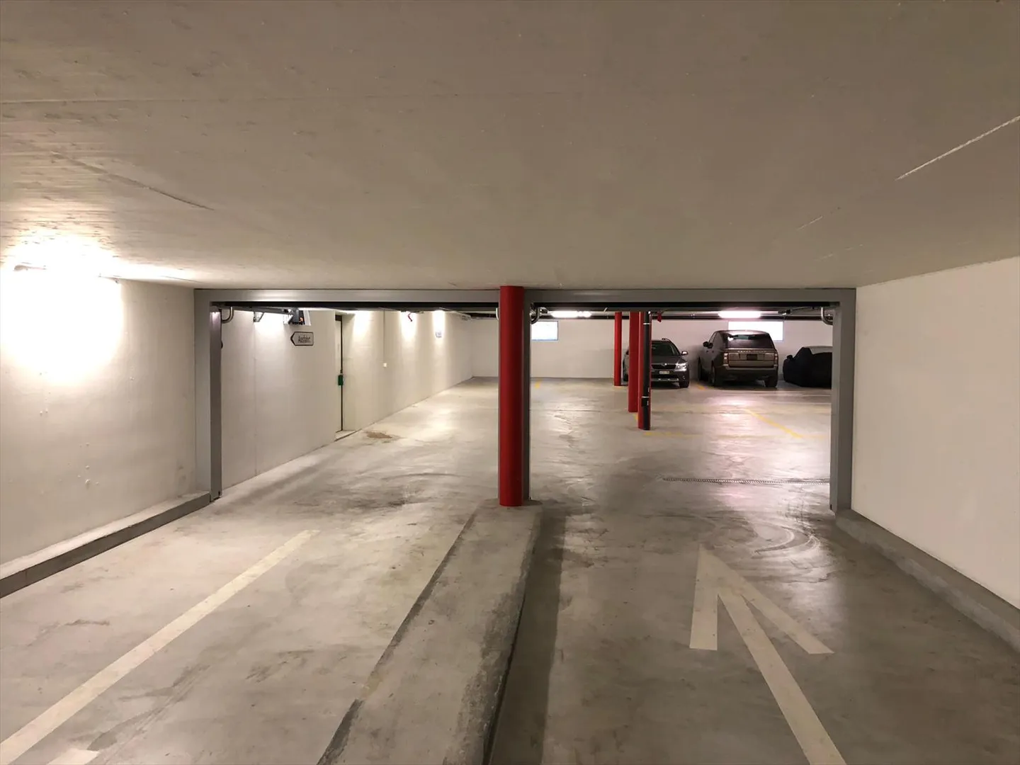 Stai cercando un posto adatto per la tua auto? - Foto 4 di 4