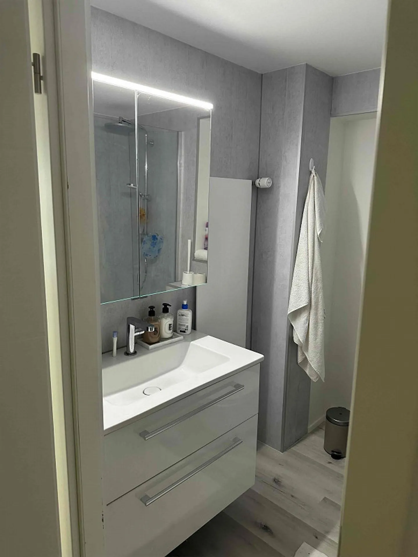 Large 5-room apartment in the center of Möhlin - Photo 12 of 30
