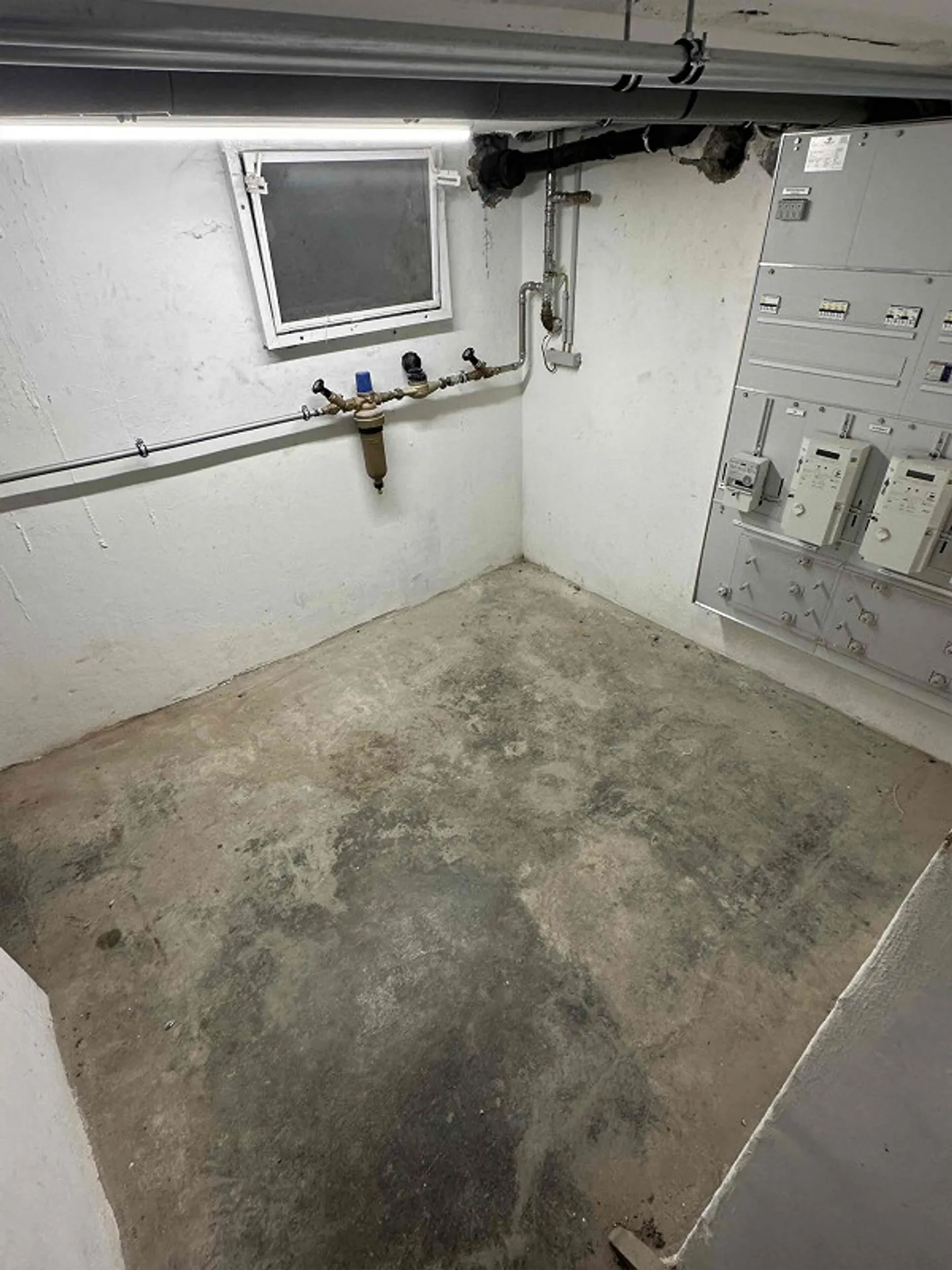 Large 5-room apartment in the center of Möhlin - Photo 23 of 30