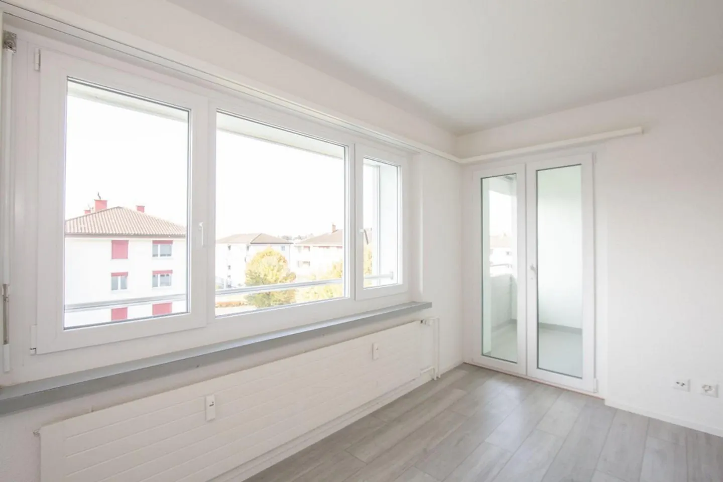 Super offre ! Une visite en vaut la peine ! - Photo 3 sur 8