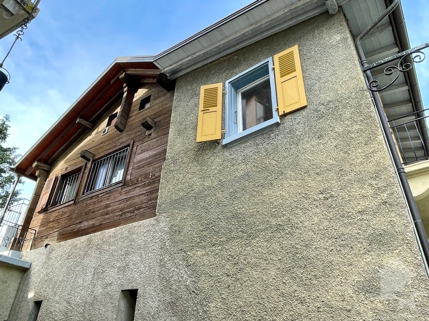 Appartement duplex 2,5 pces dans maison de village totalement rénovée  - Photo 8 sur 14