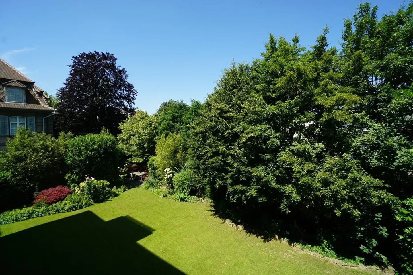 Spacious 3.5-room apartment in a magnificent property - Photo 2 of 12