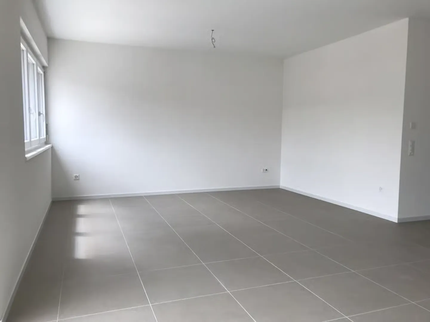 Appartamento di 3,5 stanze con balcone - Foto 4 di 12