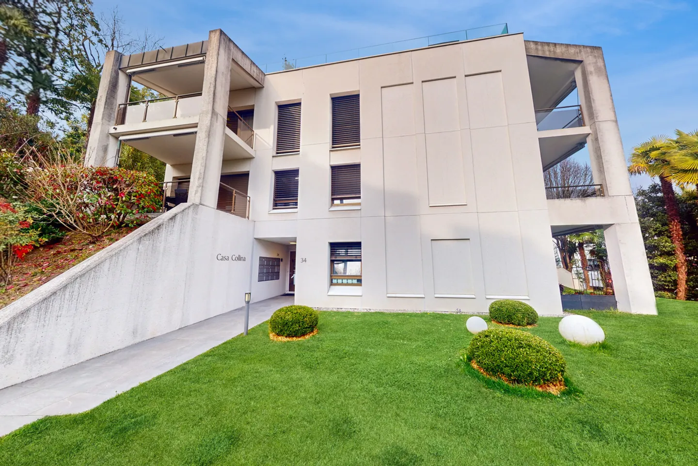 Appartamento elegante con vista lago - Foto 2 di 9