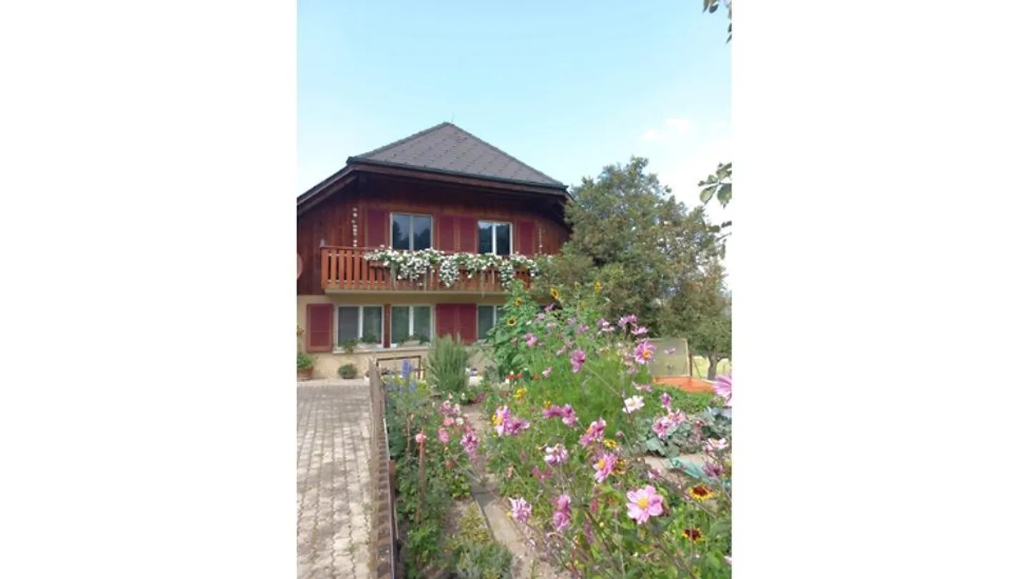 Charmante Wohnung auf dem Bauernhof - Foto 4 von 5