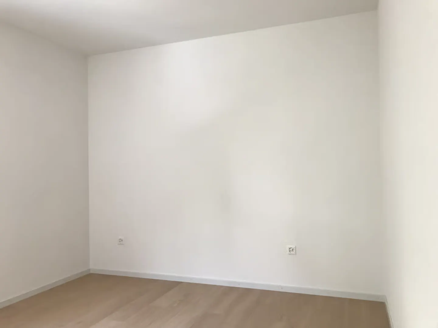 Appartamento di 3,5 stanze con balcone - Foto 9 di 12