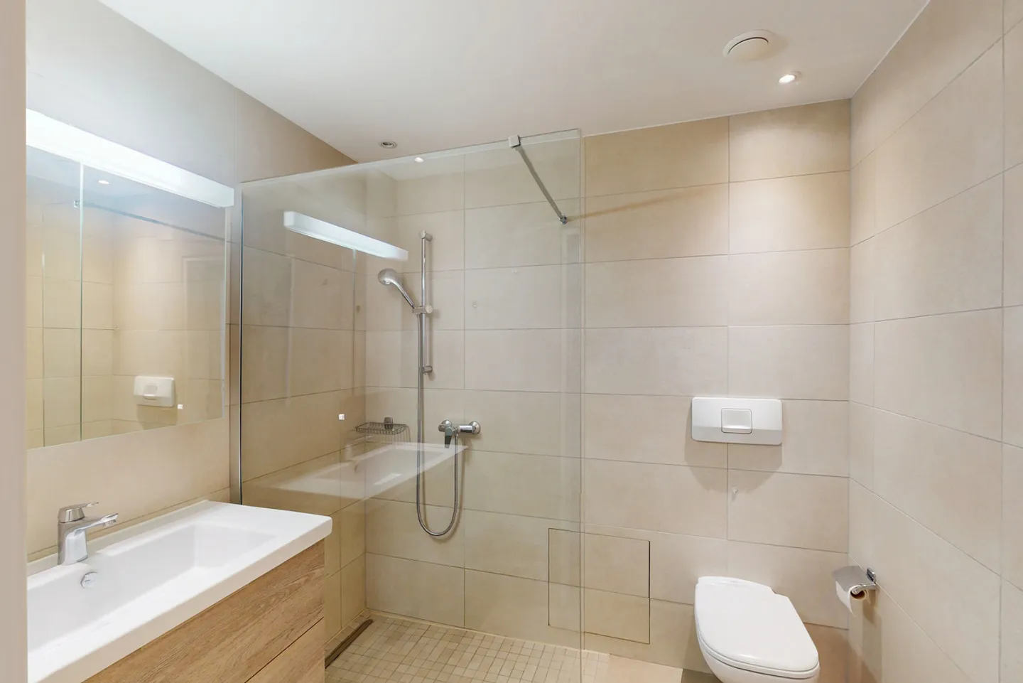 Appartamento elegante con vista lago - Foto 9 di 9