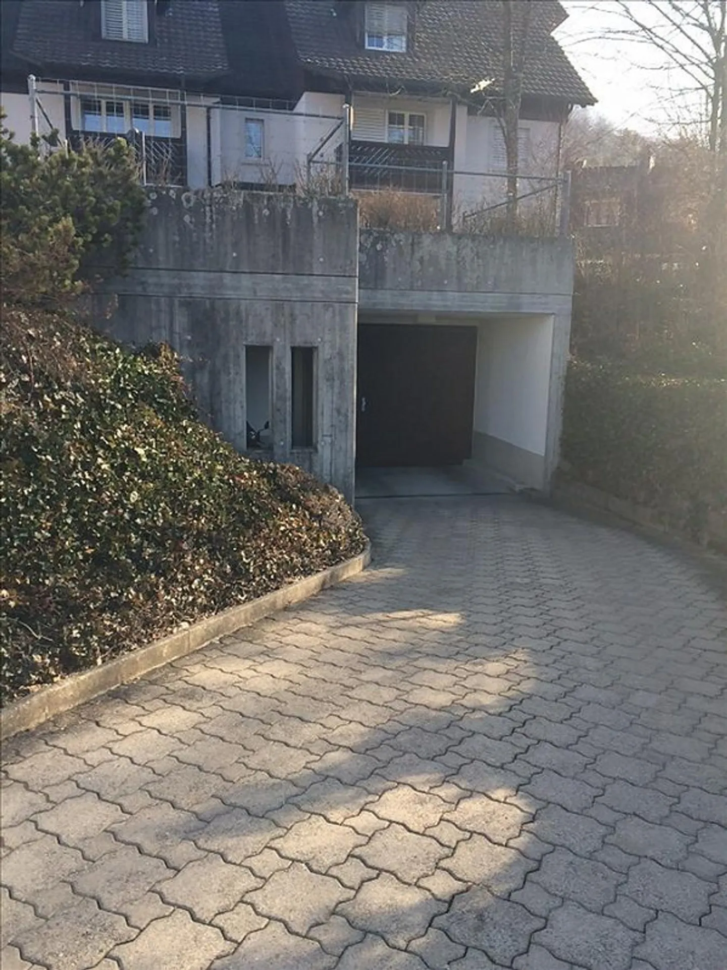 AFFITTO SENZA CAUZIONE - Appartamento al piano terra in un ambiente verde - Foto 2 di 8