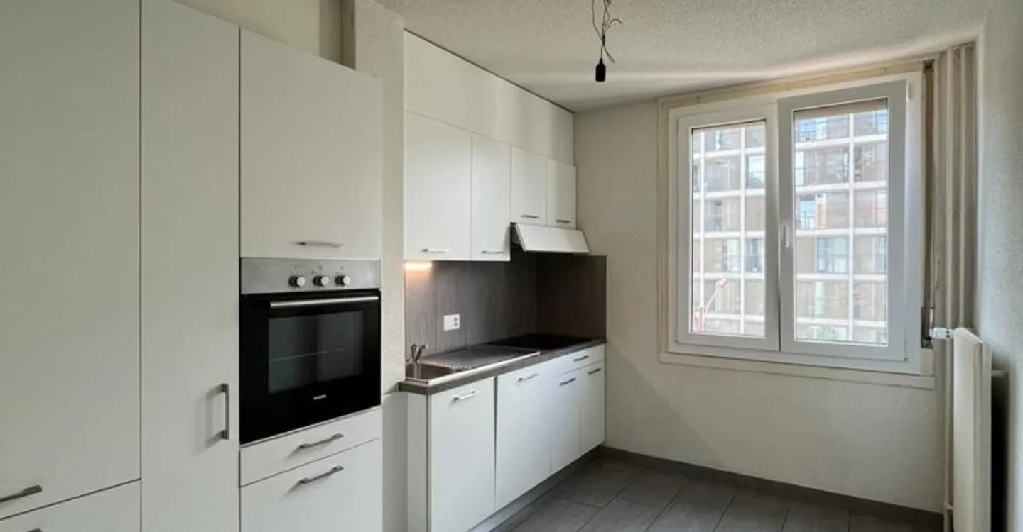 Appartement Charmant à La Chaux-de-Fonds - Photo 1 sur 5