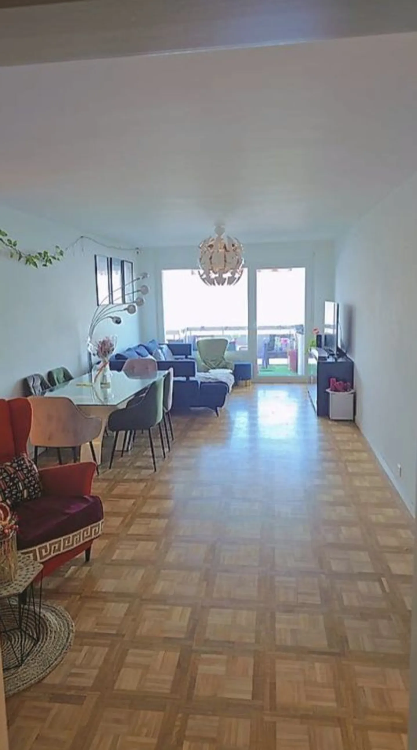 Charmant Appartement 4.5 pièces - Photo 2 sur 8