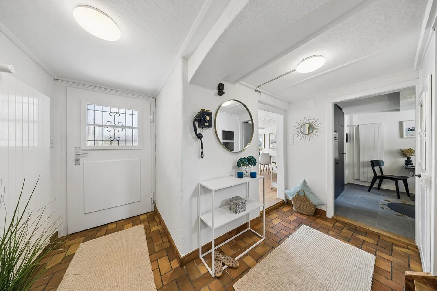 Casa bifamiliare di 4,5 stanze ristrutturata con amore a Riedern - Foto 9 di 30