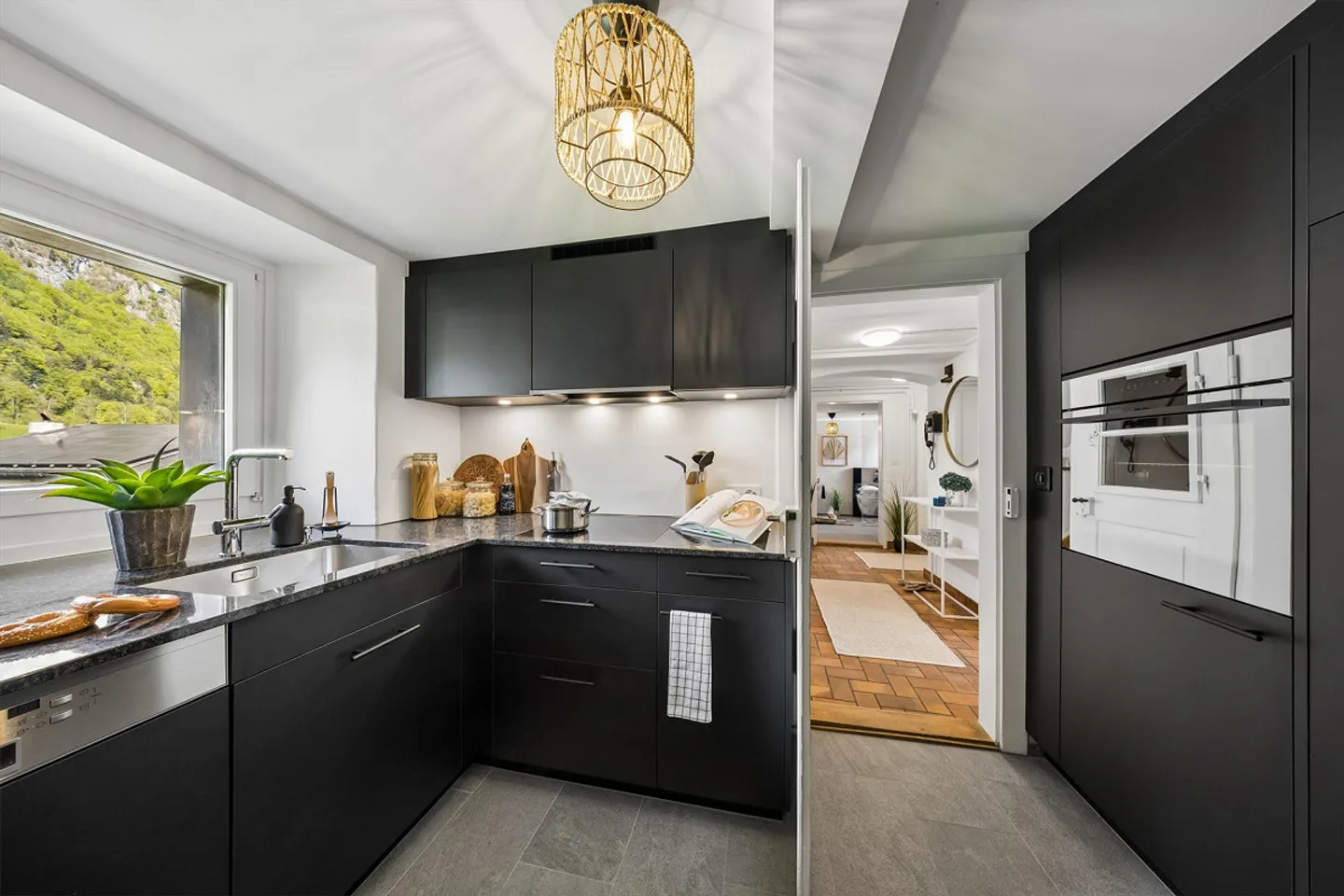 Casa bifamiliare di 4,5 stanze ristrutturata con amore a Riedern - Foto 15 di 30
