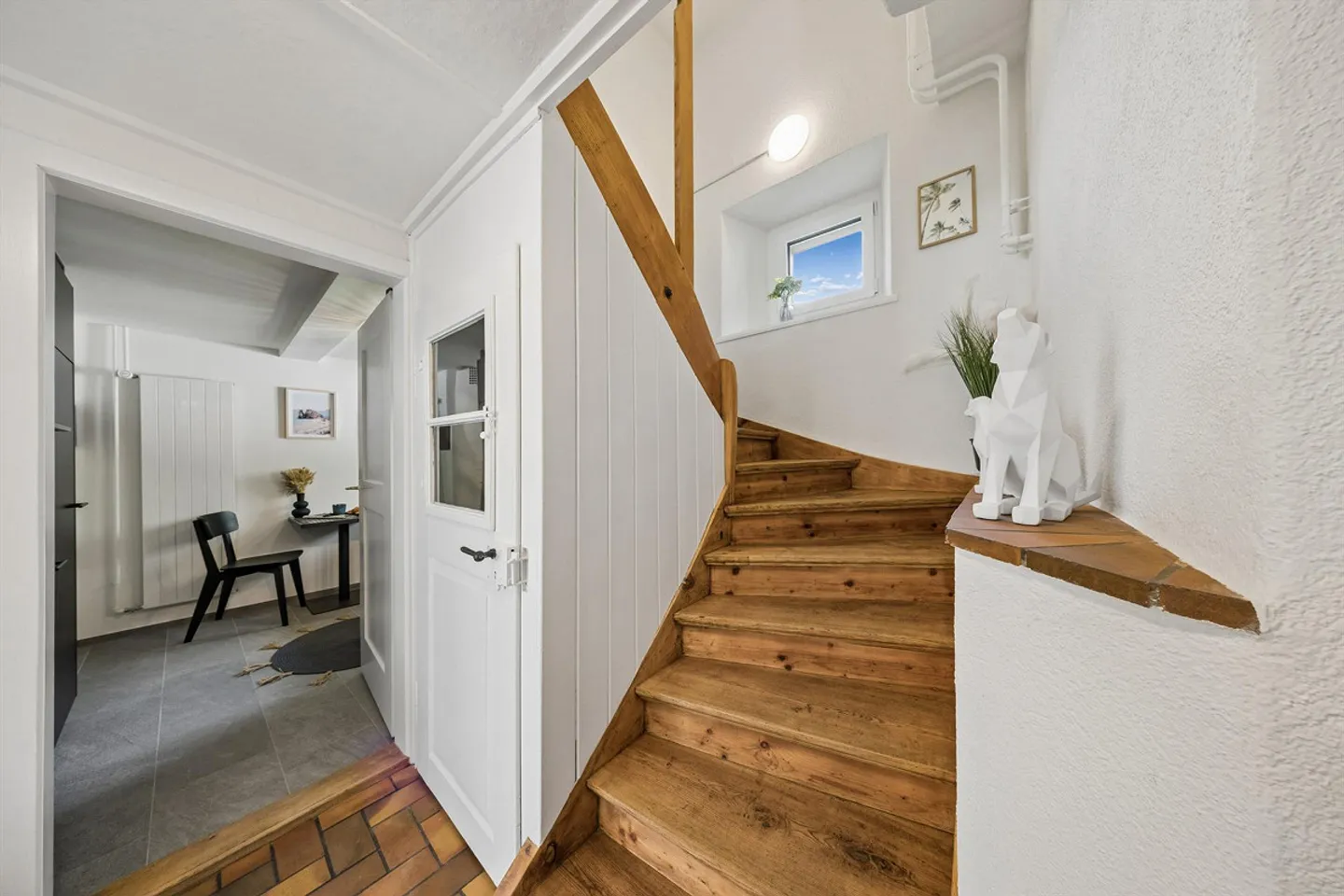 Casa bifamiliare di 4,5 stanze ristrutturata con amore a Riedern - Foto 17 di 30