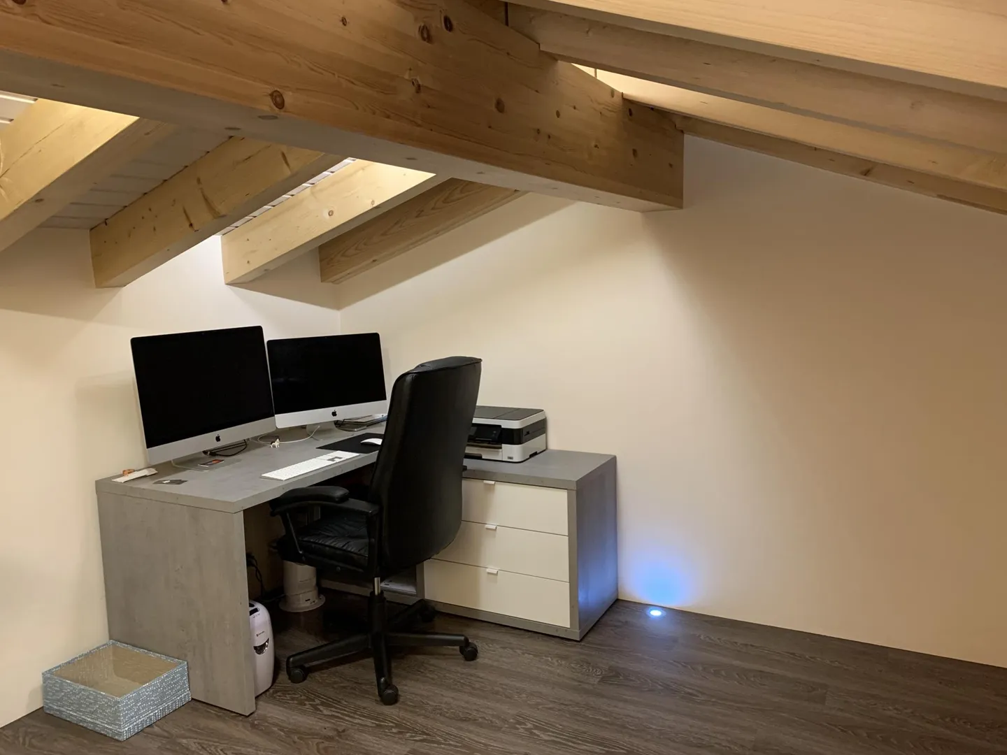 For rent furnished, magnificent penthouse 4.5 rooms in duplex - Photo 12 of 17