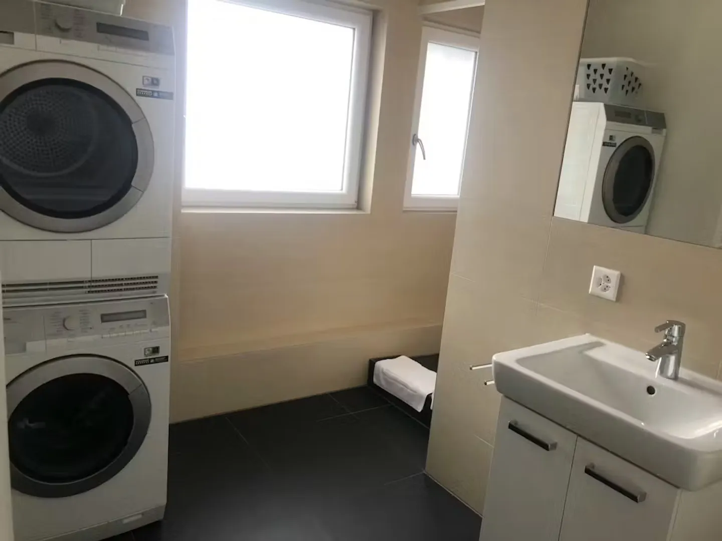 Apartment for rent - Photo 7 of 10