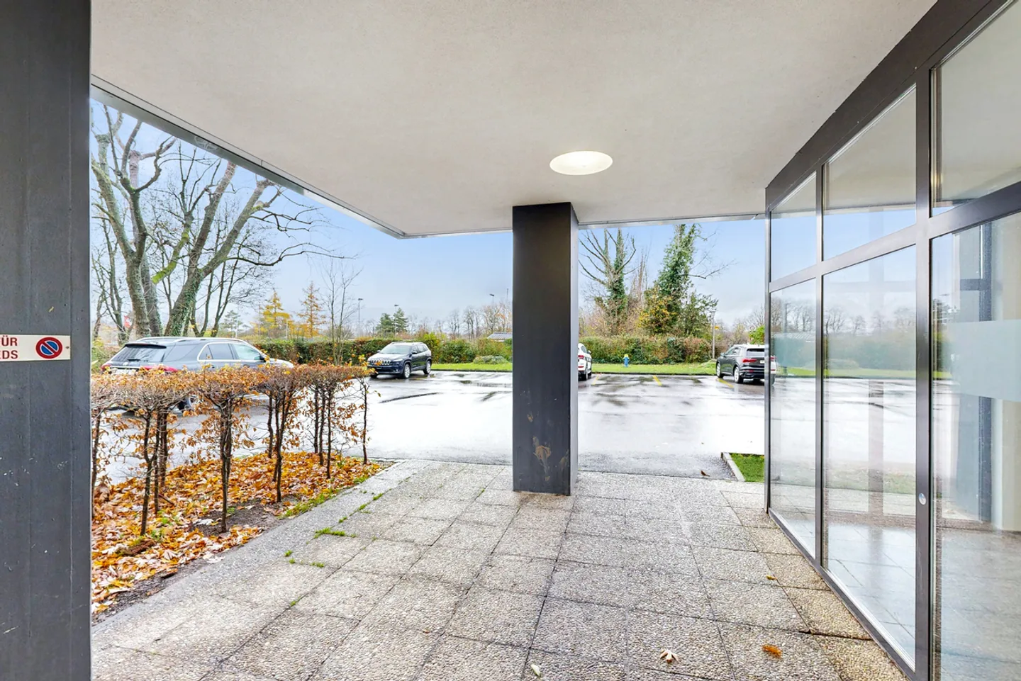 Geräumige Wohnung mit Balkon - Foto 2 von 11