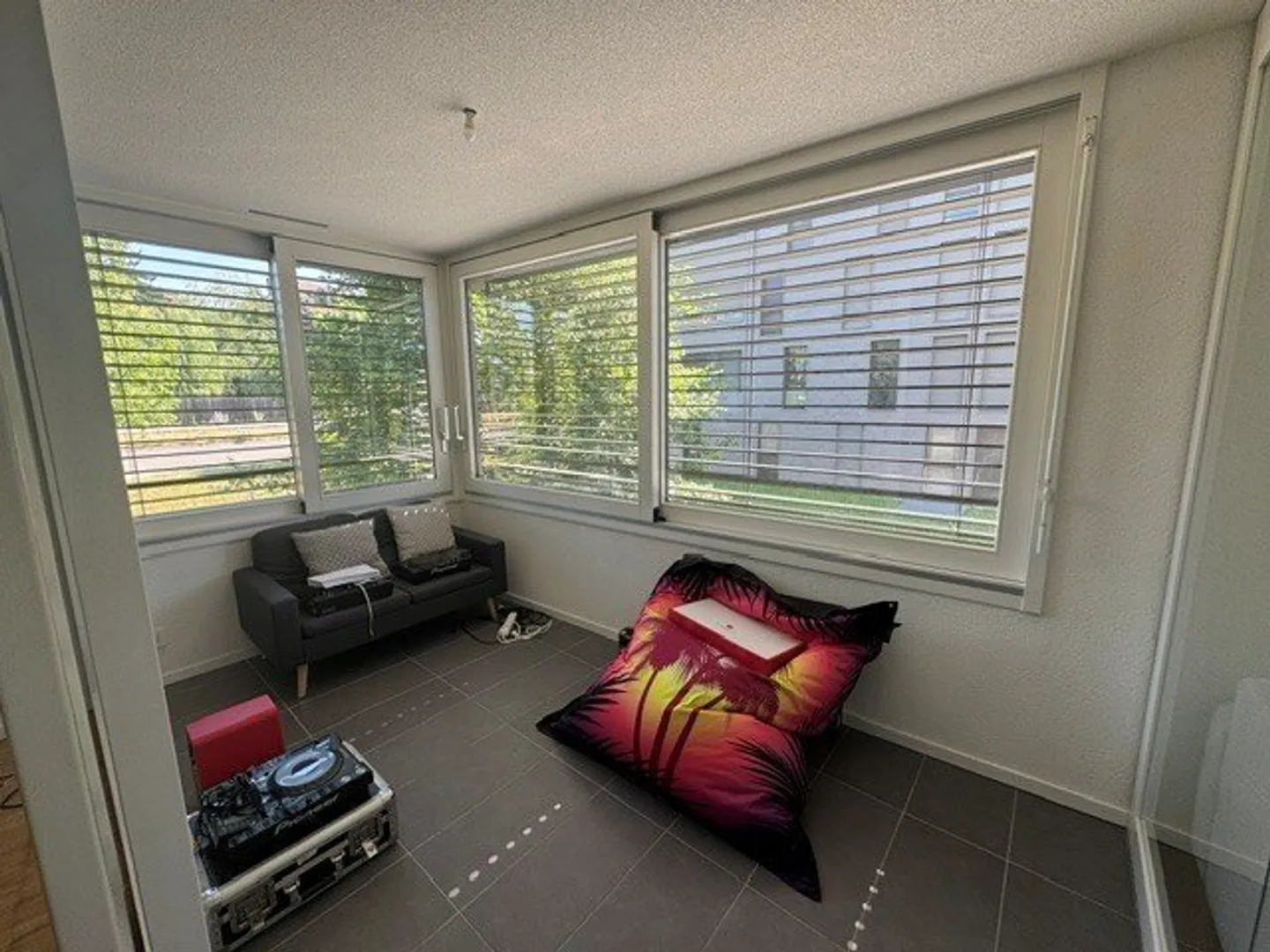 Charmant appartement 2.5 pièces - Photo 3 sur 6