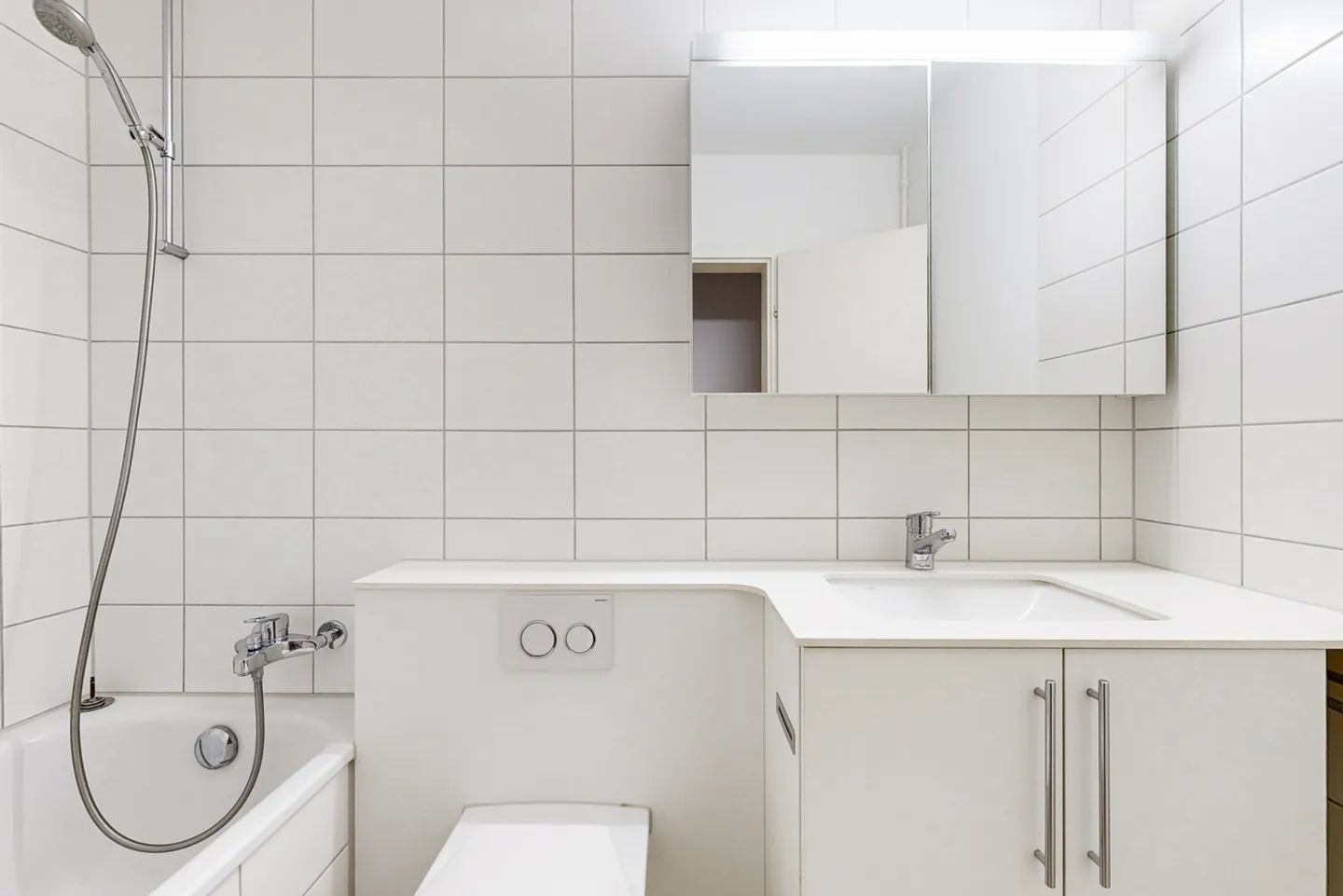 Geräumige Wohnung mit Balkon - Foto 10 von 11