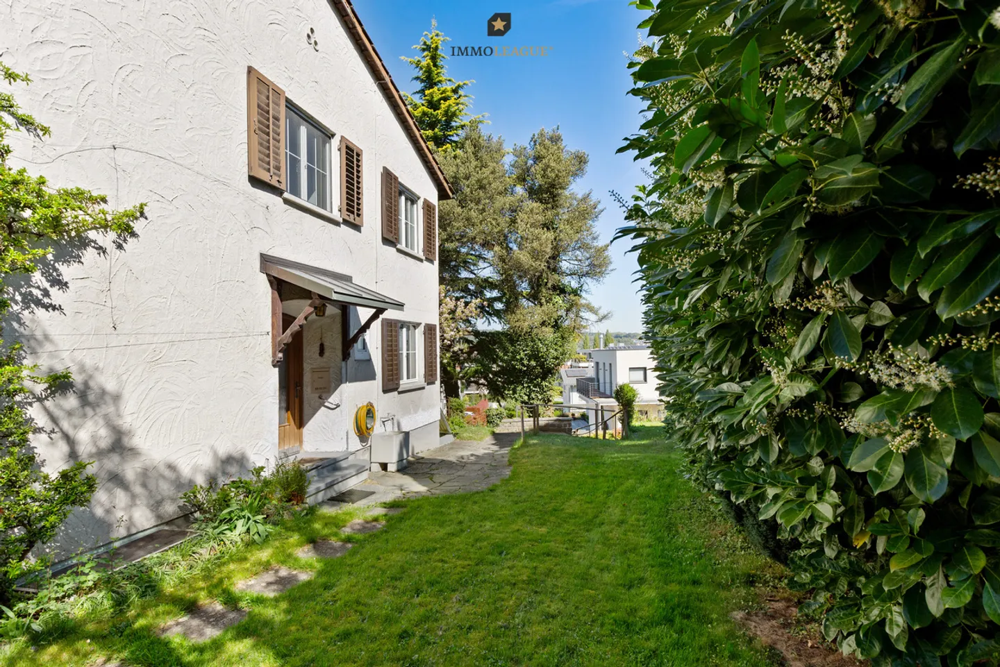 Wohnglück in ruhiger Lage. Ihr Haus in Steckborn mit schönem Garten. - Foto 3 di 9