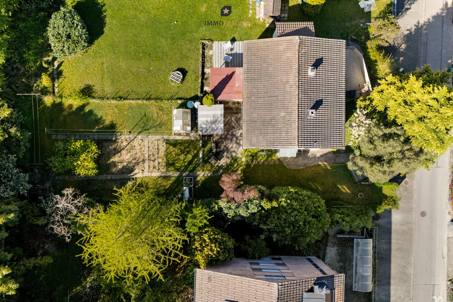 Wohnglück in ruhiger Lage. Ihr Haus in Steckborn mit schönem Garten. - Foto 5 di 9