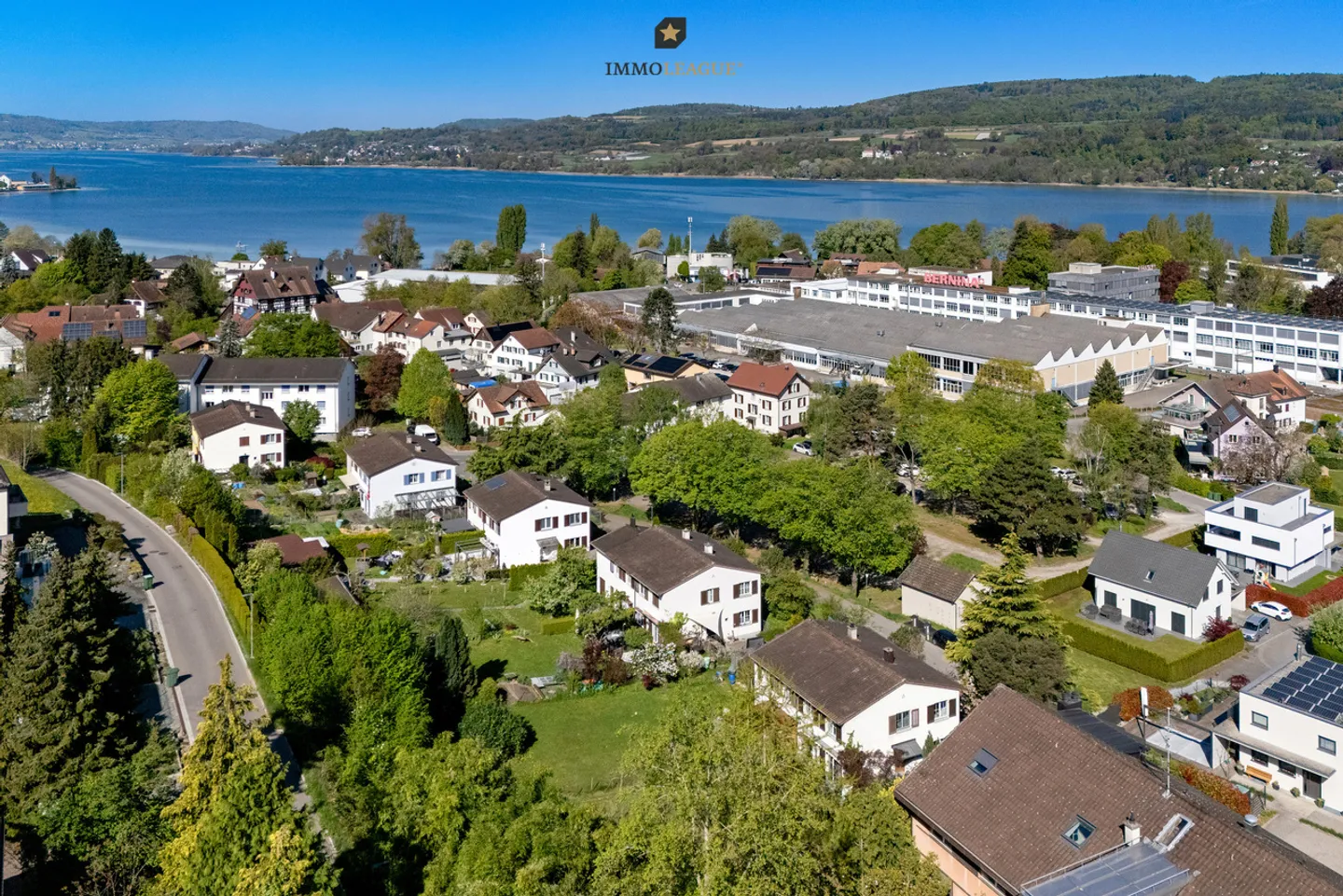 Wohnglück in ruhiger Lage. Ihr Haus in Steckborn mit schönem Garten. - Foto 6 di 9