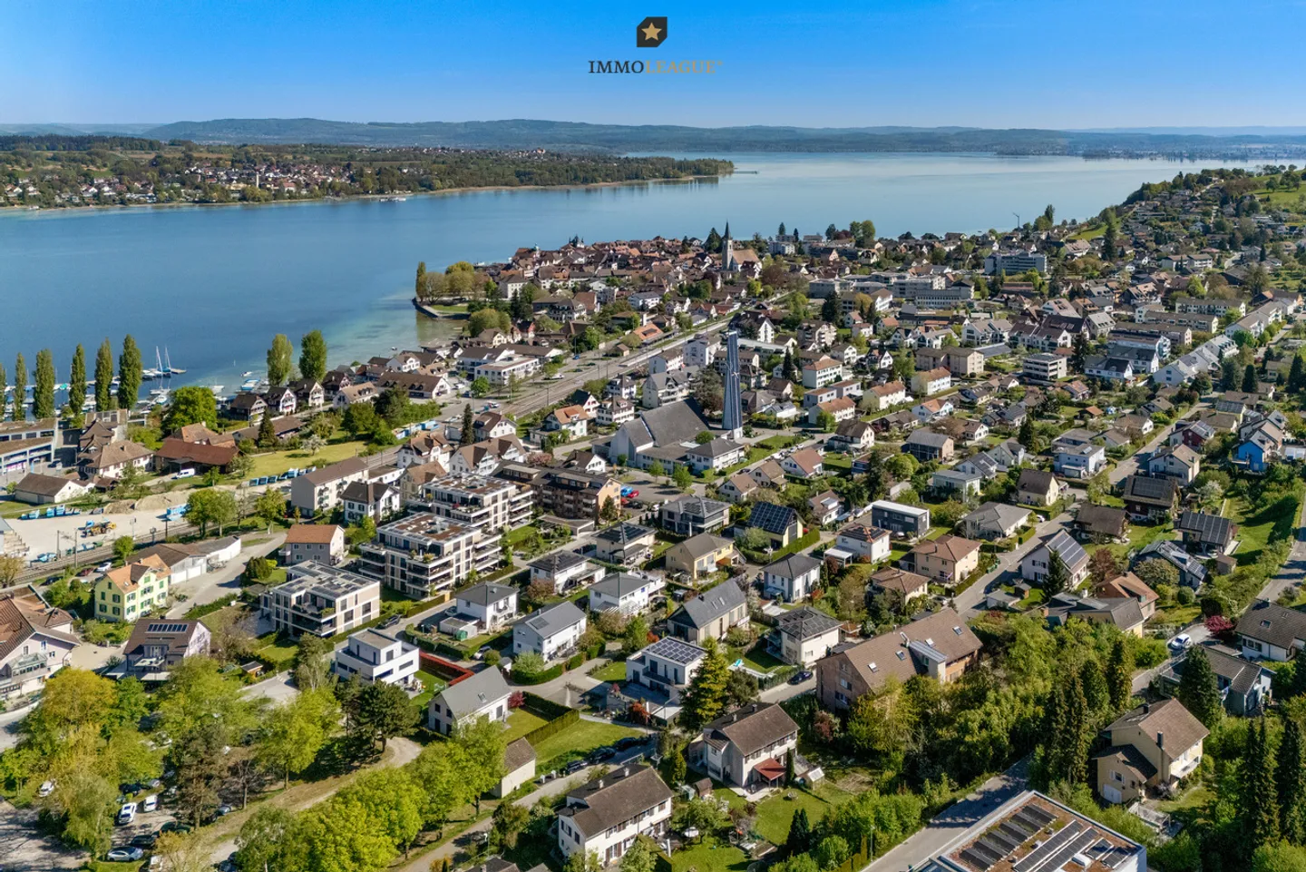 Wohnglück in ruhiger Lage. Ihr Haus in Steckborn mit schönem Garten. - Foto 7 di 9