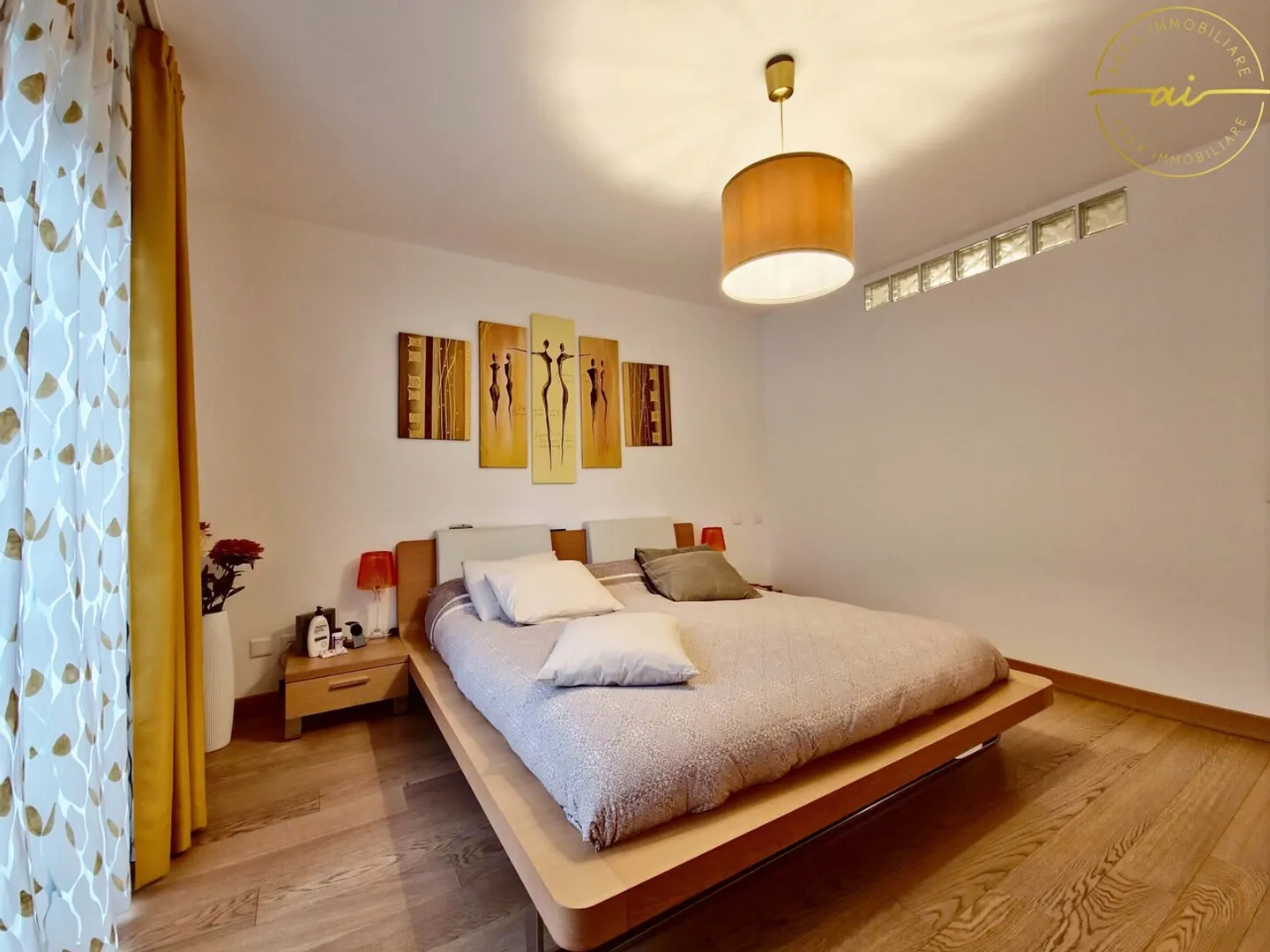 ELEGANTE 5.5-ZIMMER-WOHNUNG MIT EXKLUSIVEN DIENSTLEISTUNGEN - Foto 9 von 13