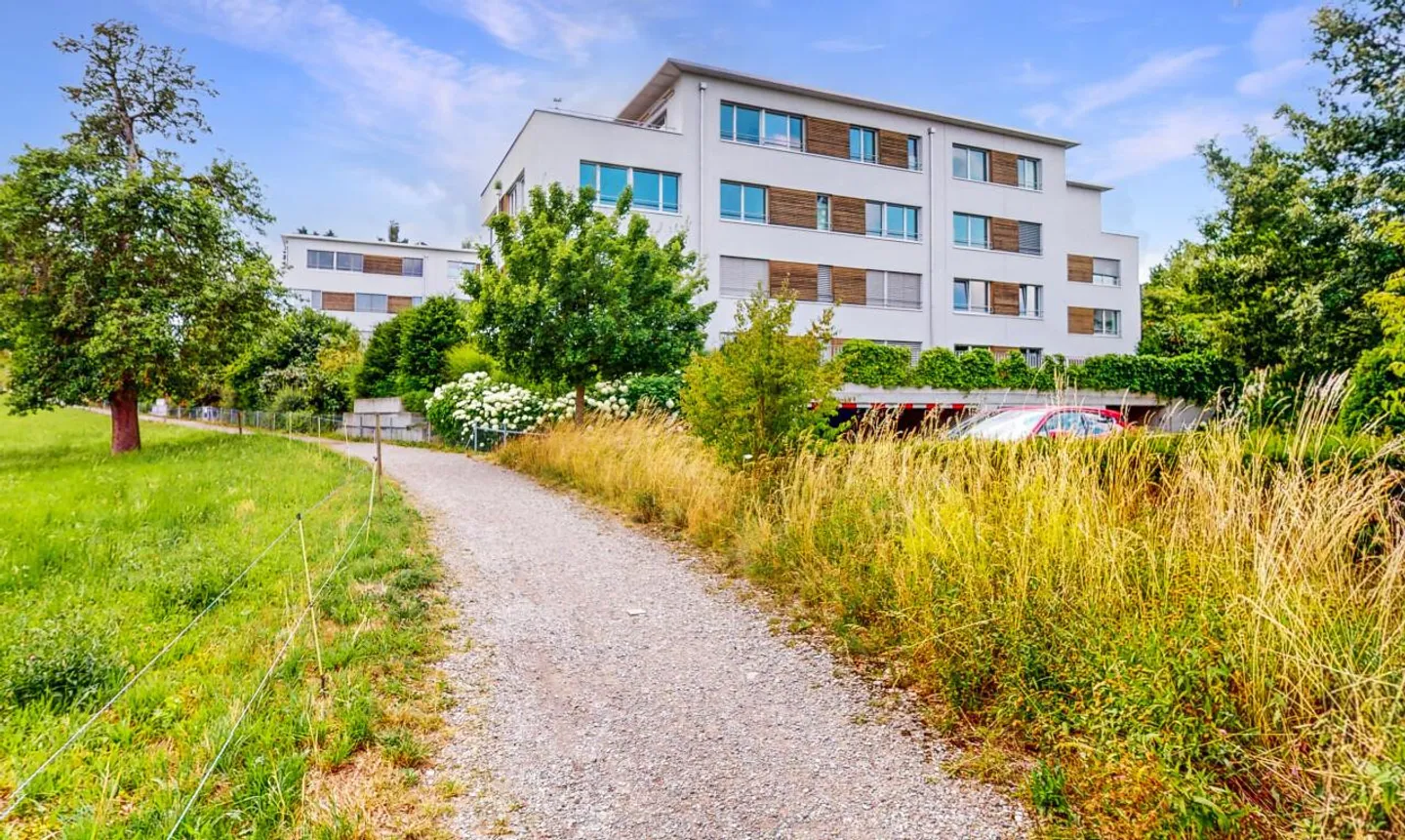 Modernes Apartment mit atemberaubendem Blick - Foto 4 von 13