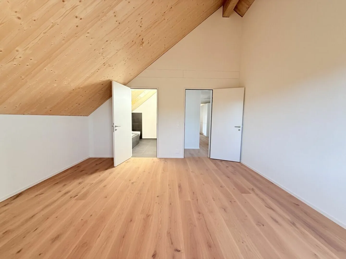 Appartamento in affitto - Foto 6 di 11