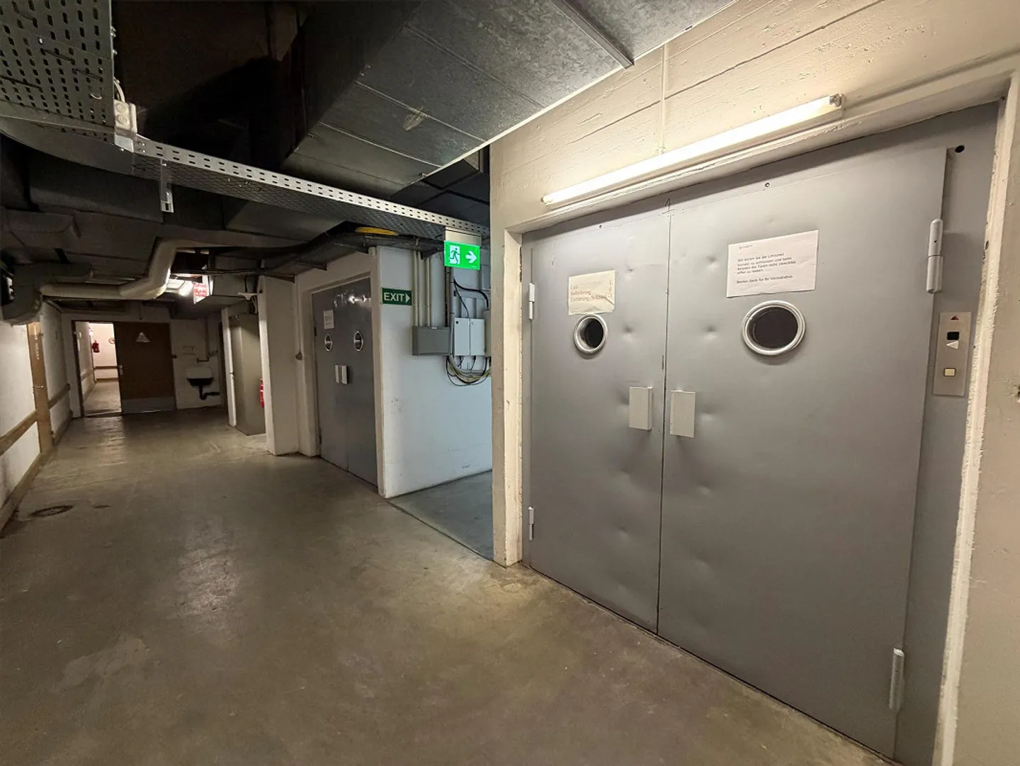 Spazi di stoccaggio flessibili in posizione privilegiata Area di sosta autostradale Würenlos - Foto 3 di 3