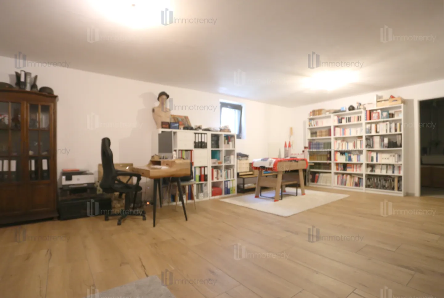 Charming Villa with Private Garden - Photo 8 of 8