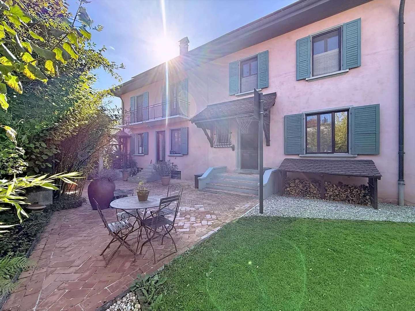 Villa mit 10 Zimmern - Foto 2 von 13