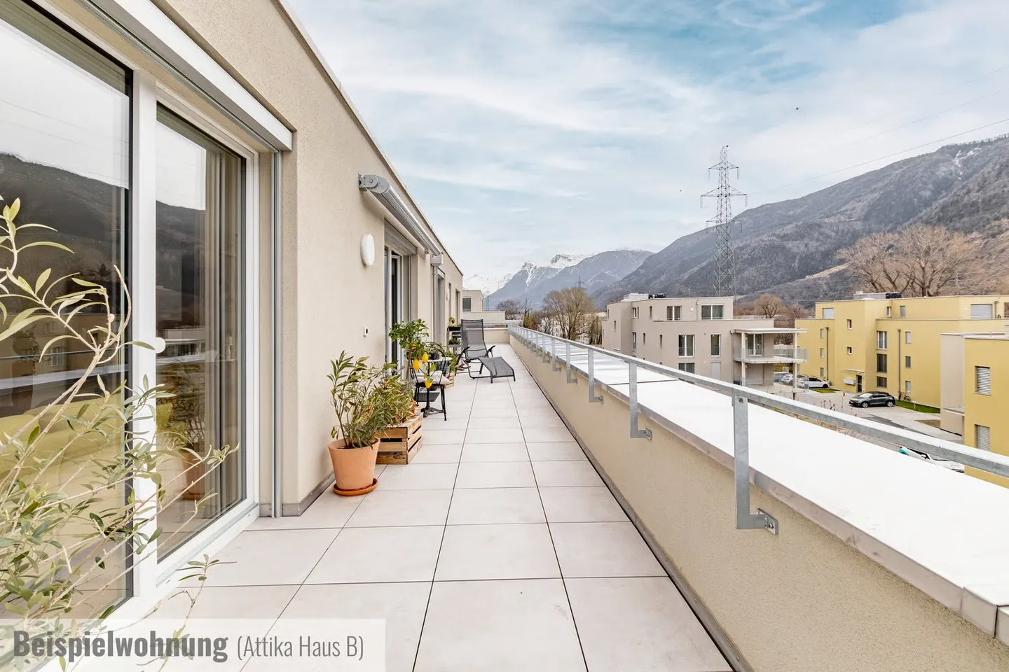 4.5 Room Penthouse Apartment in Raron - Photo 5 of 5