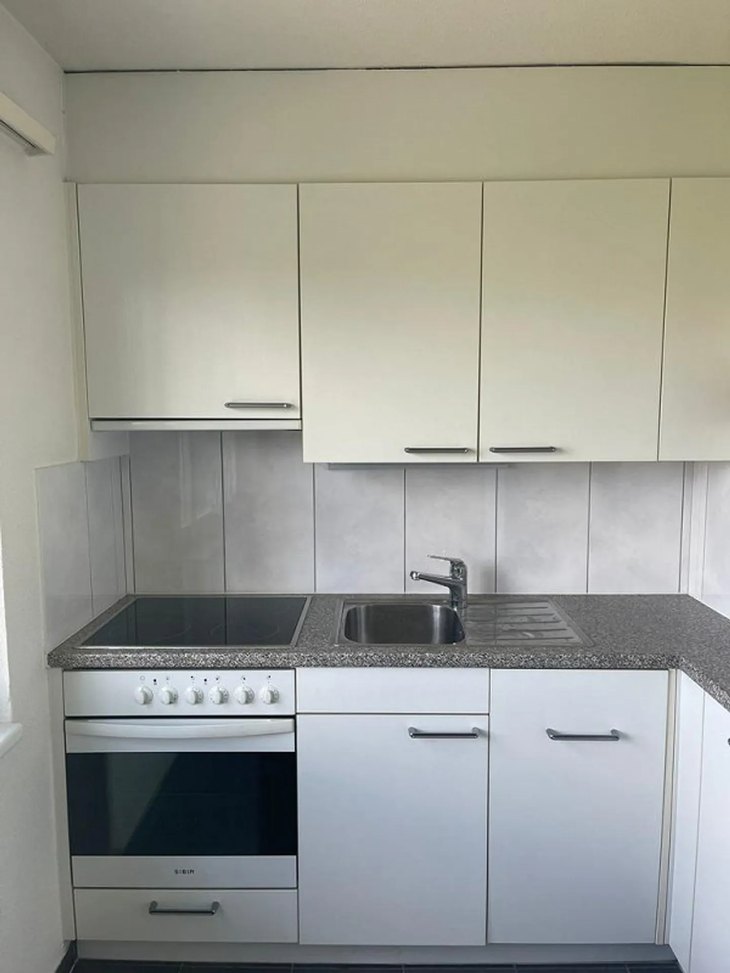 Central Living at Albisriederplatz - Photo 2 of 4