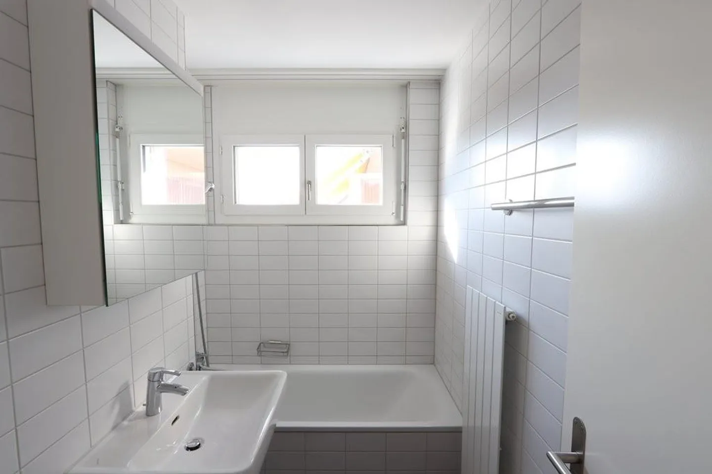 Central Living in Lyss - Close to the Train Station - Photo 7 of 12