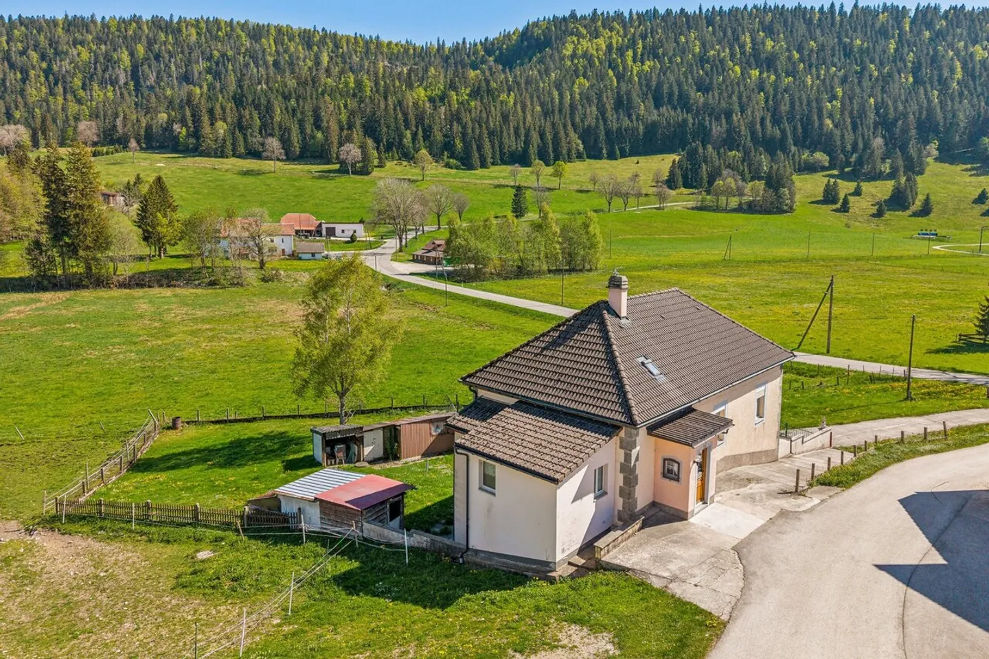 Charmantes Einzelhaus in der Natur - Foto 1 von 6