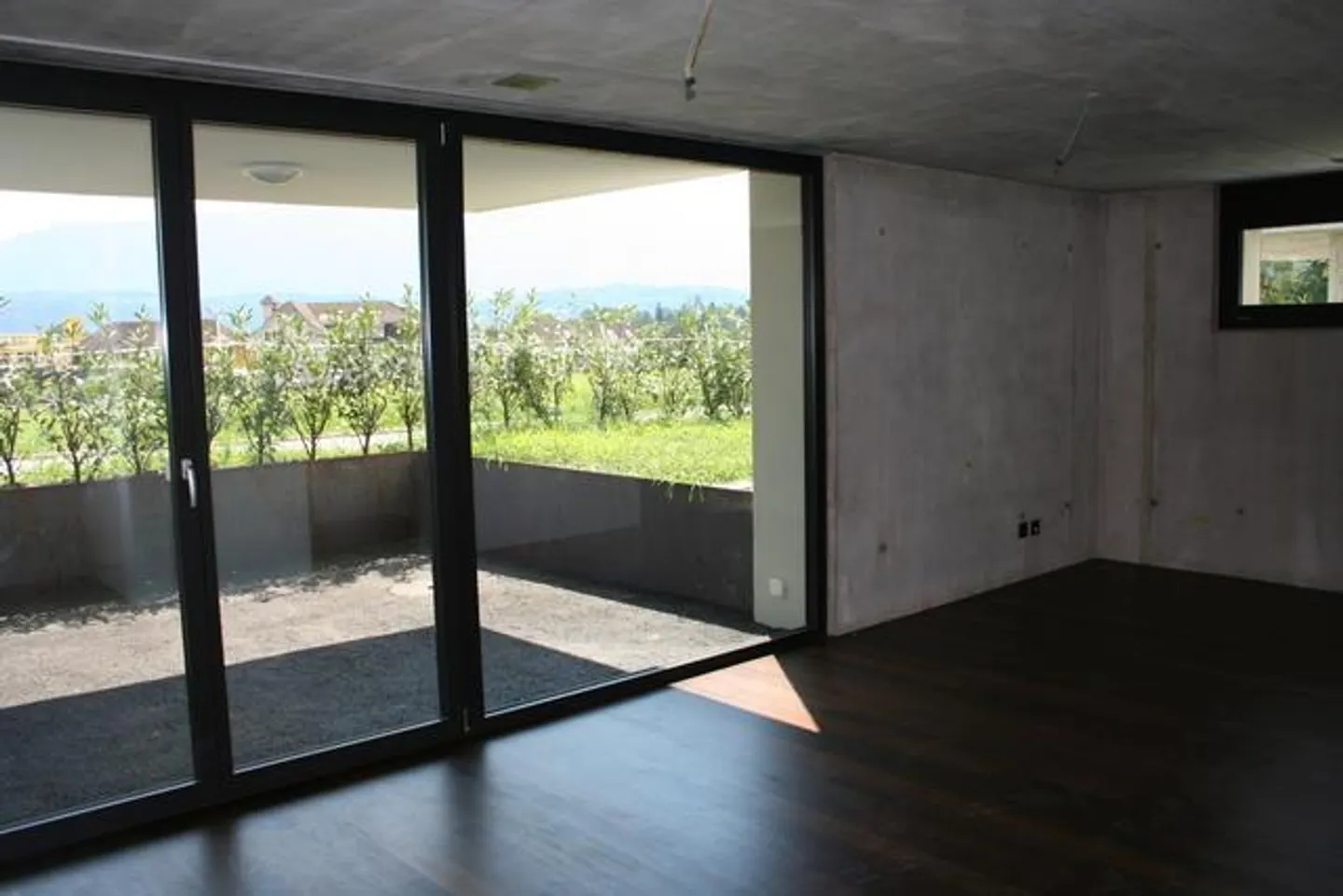 Appartamento Minergie elegante con bella vista sulle montagne - Foto 1 di 6