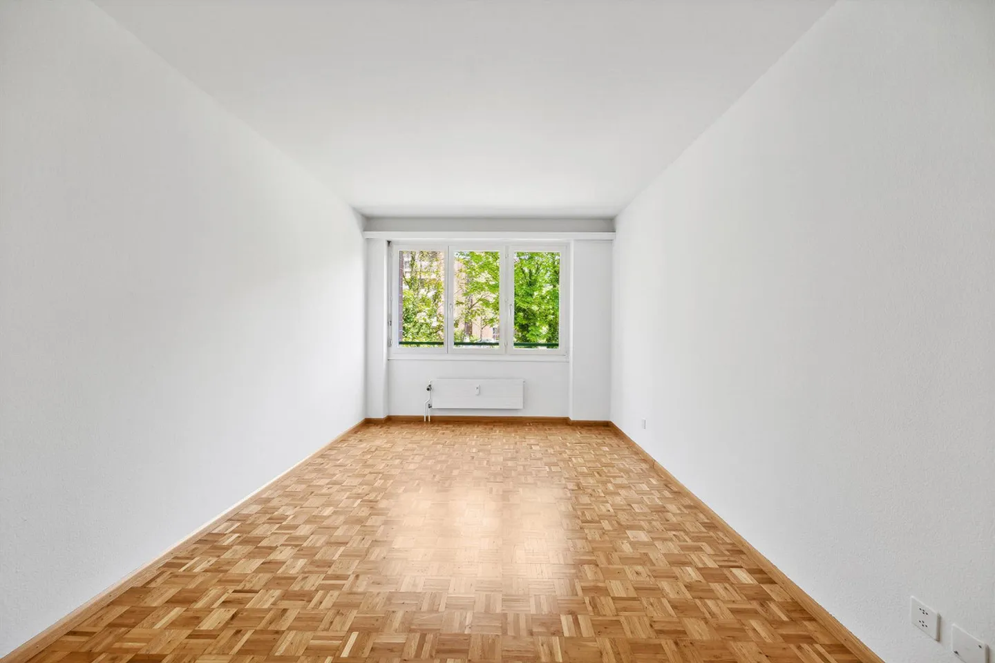 Luminoso appartamento di 2,5 stanze con balcone nel popolare quartiere Zollweiden - Foto 3 di 6