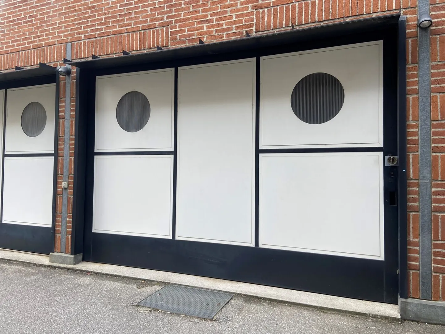 FINO A 3 MESI GRATUITI Deposito affitto di 45 m² a Chiasso - Foto 3 di 3