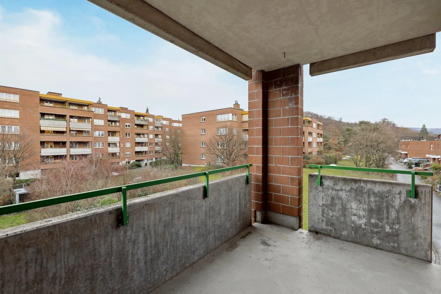 Luminoso appartamento di 2,5 stanze con balcone nel popolare quartiere Zollweiden - Foto 5 di 6
