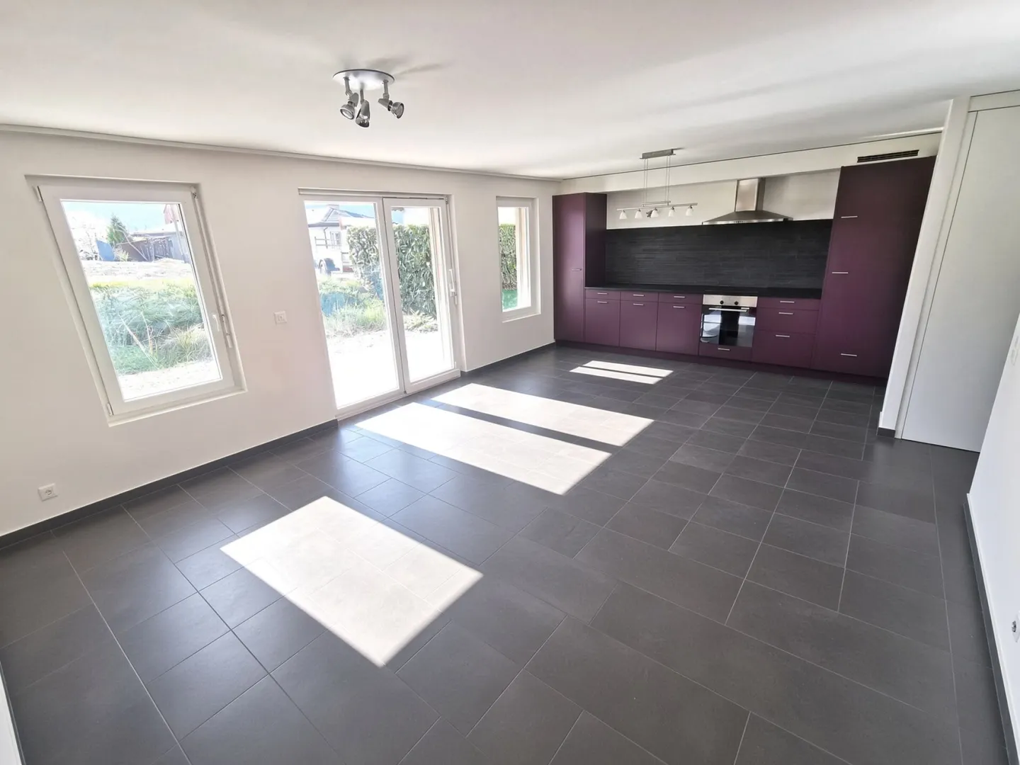 2,5-Zimmer-Wohnung mit Garten in Wohngebäude - Foto 10 von 12