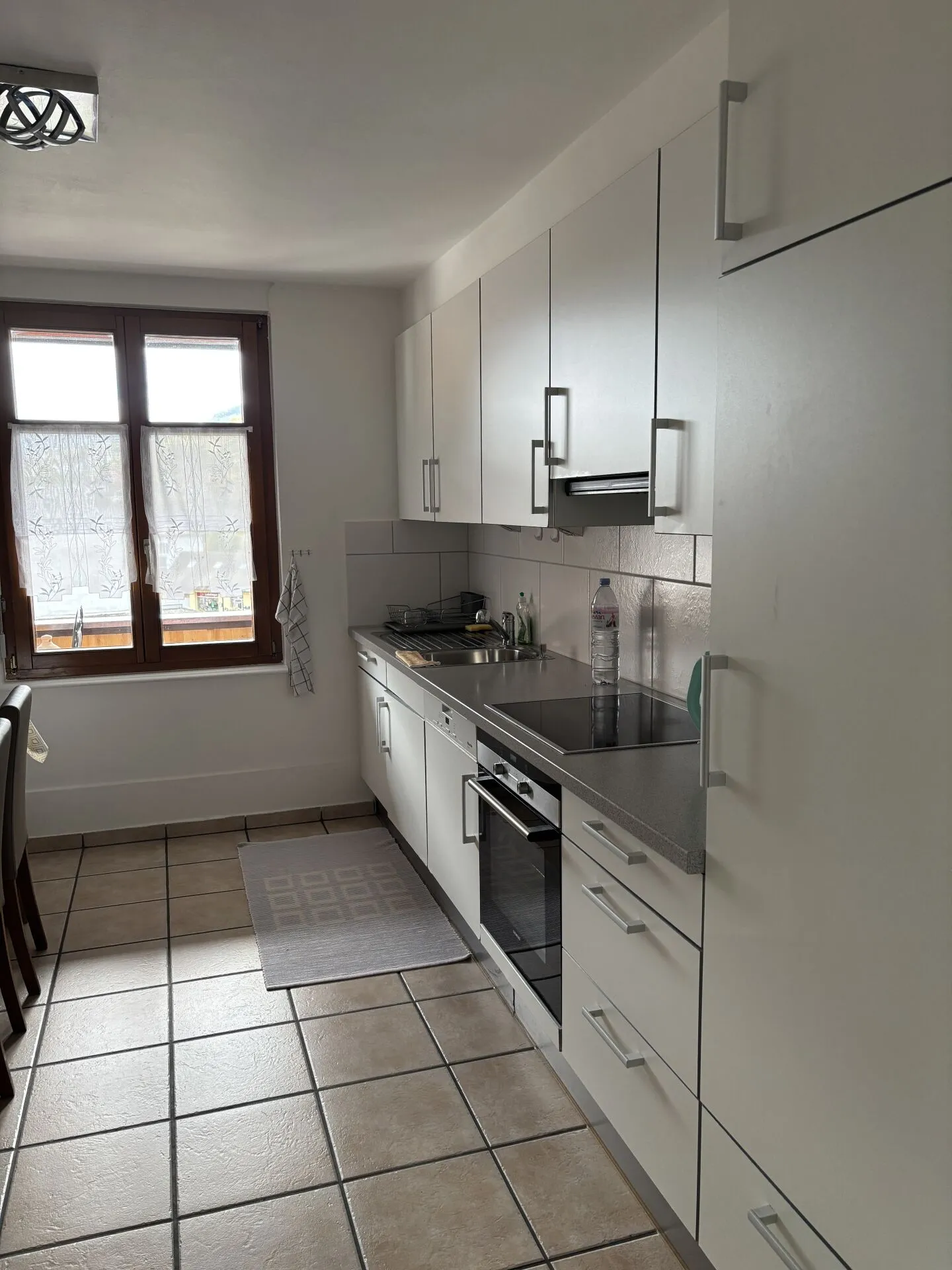 Magnifico appartamento di 4,5 locali (90 m2) in centro città - Foto 2 di 15