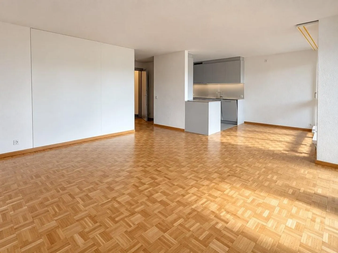 Freshly renovated 3.5-room apartment in Ostermundigen - Photo 3 of 9