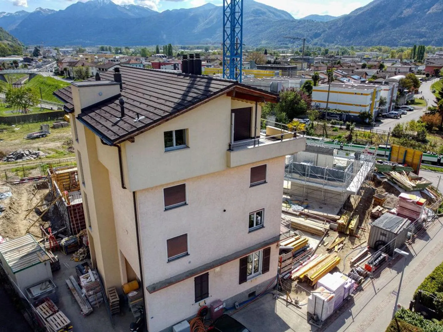 Appartamento al 1.piano di 3.5 locali con terrazza | 3.5-Zimmer-Woh... - Foto 2 di 5