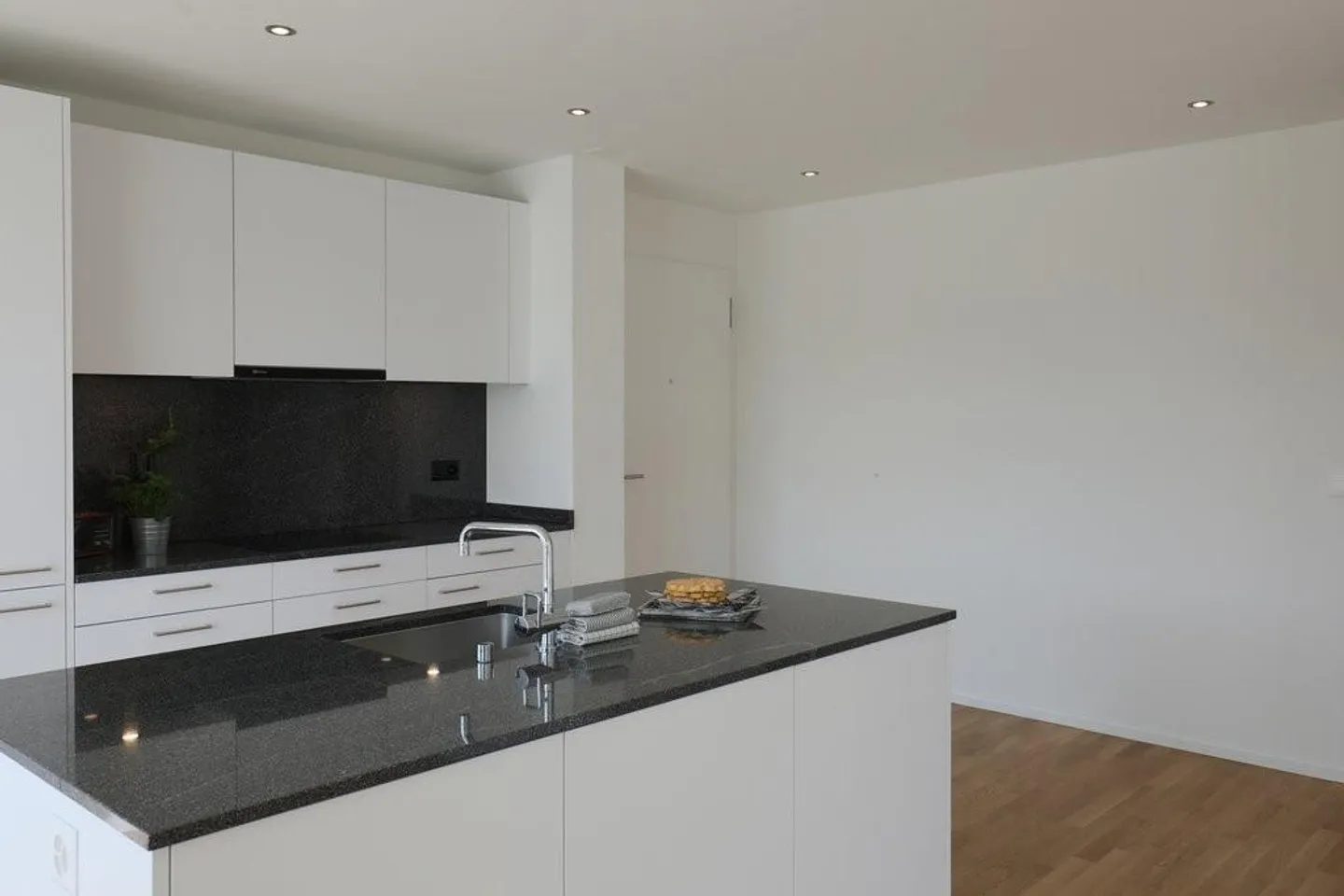 Attic apartment with great view! - Photo 2 of 12