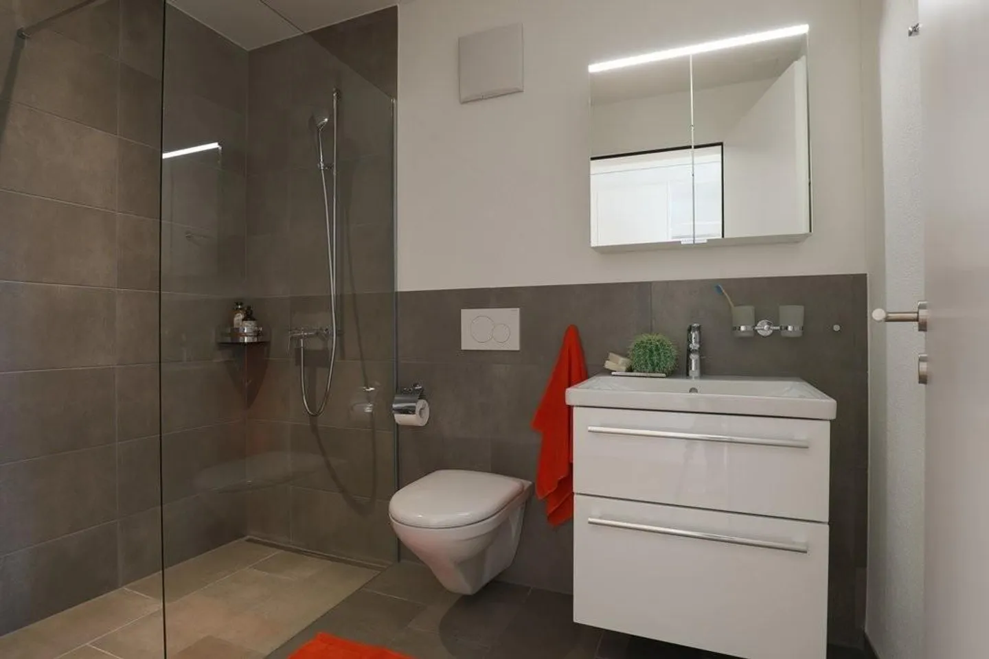 Attic apartment with great view! - Photo 7 of 12