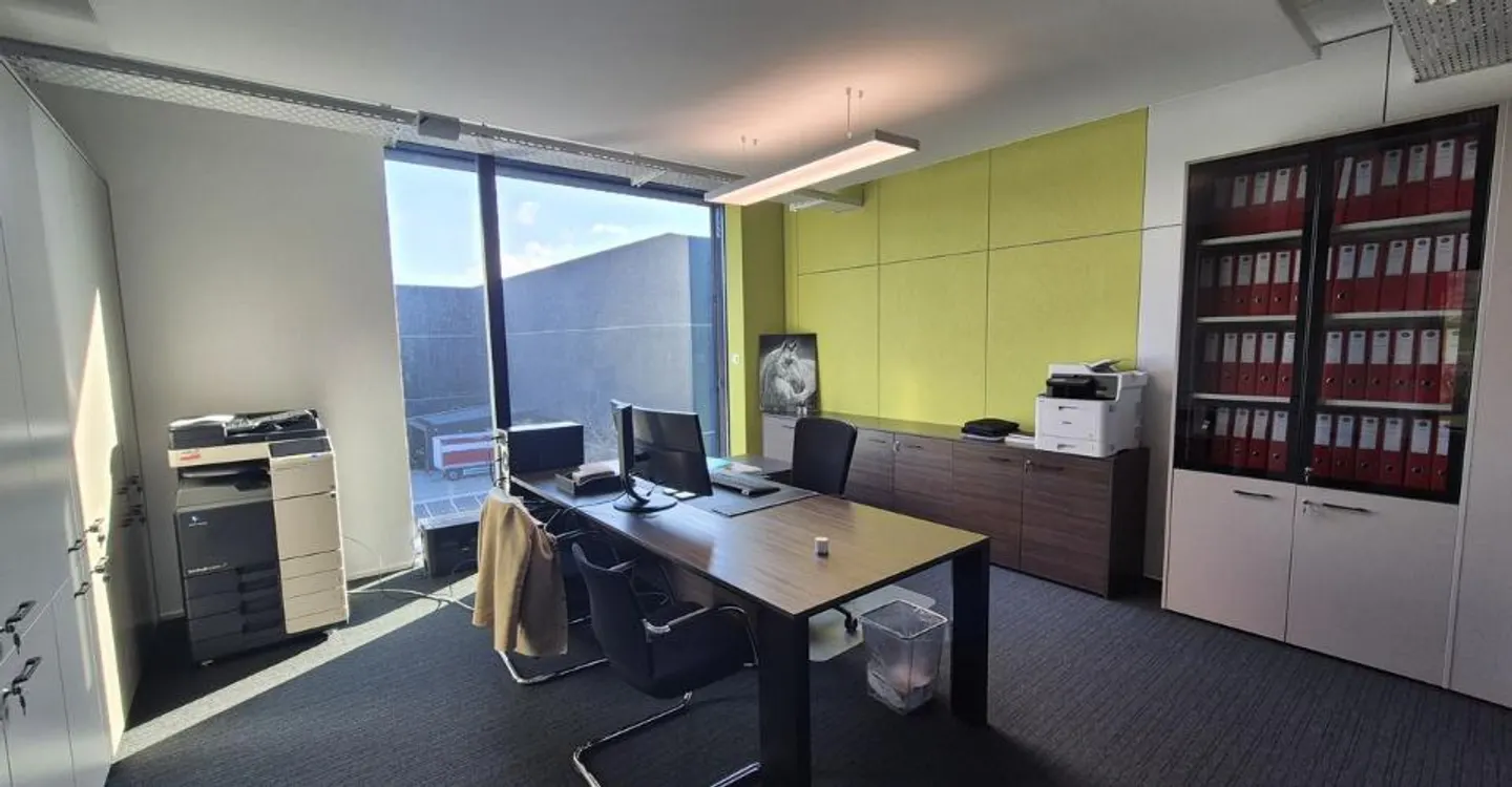 Elegant Office Space in Bulle - Photo 9 of 13