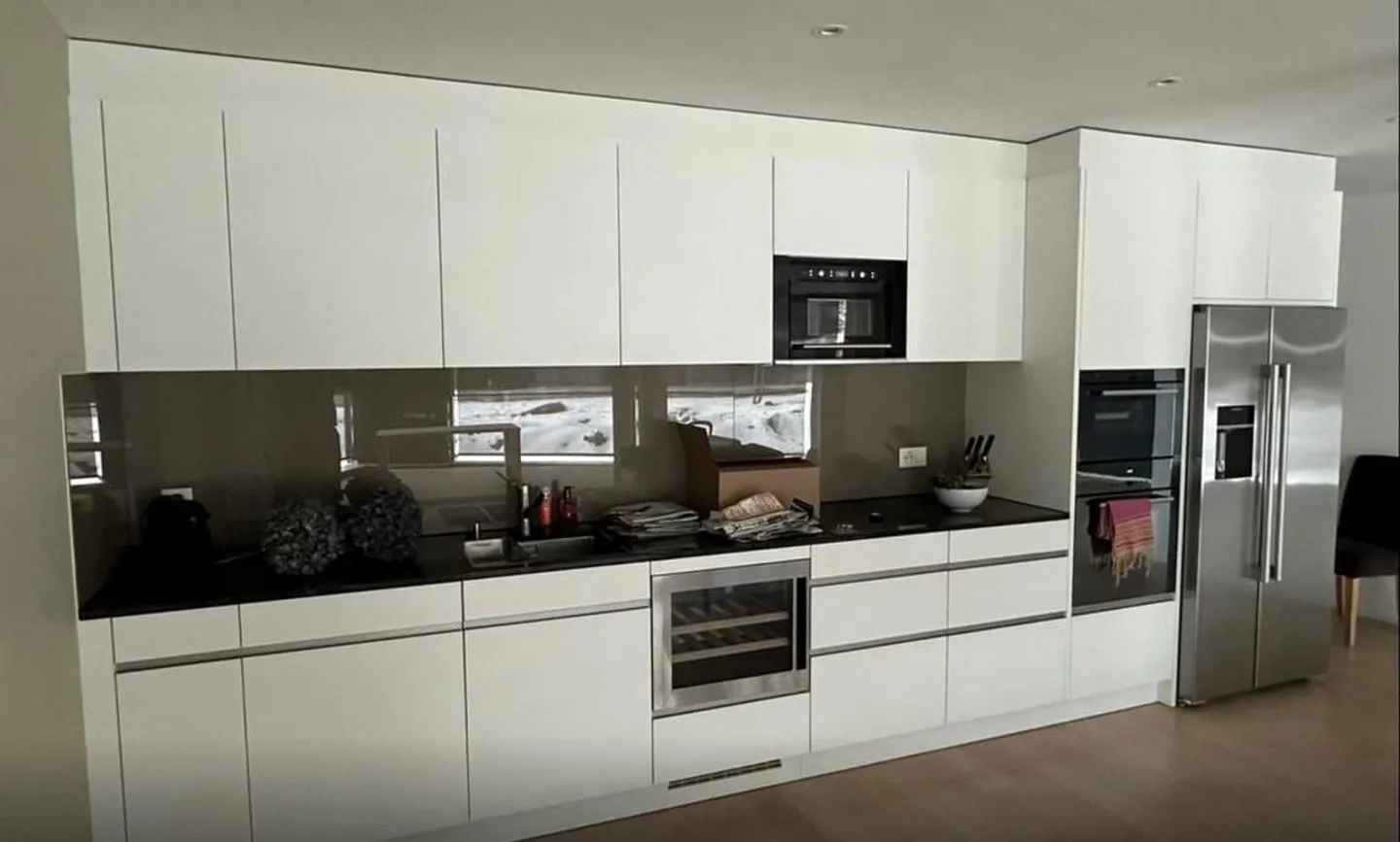 Beautiful, modern 3.5-room apartment in an attractive location in Zug - Photo 1 of 13