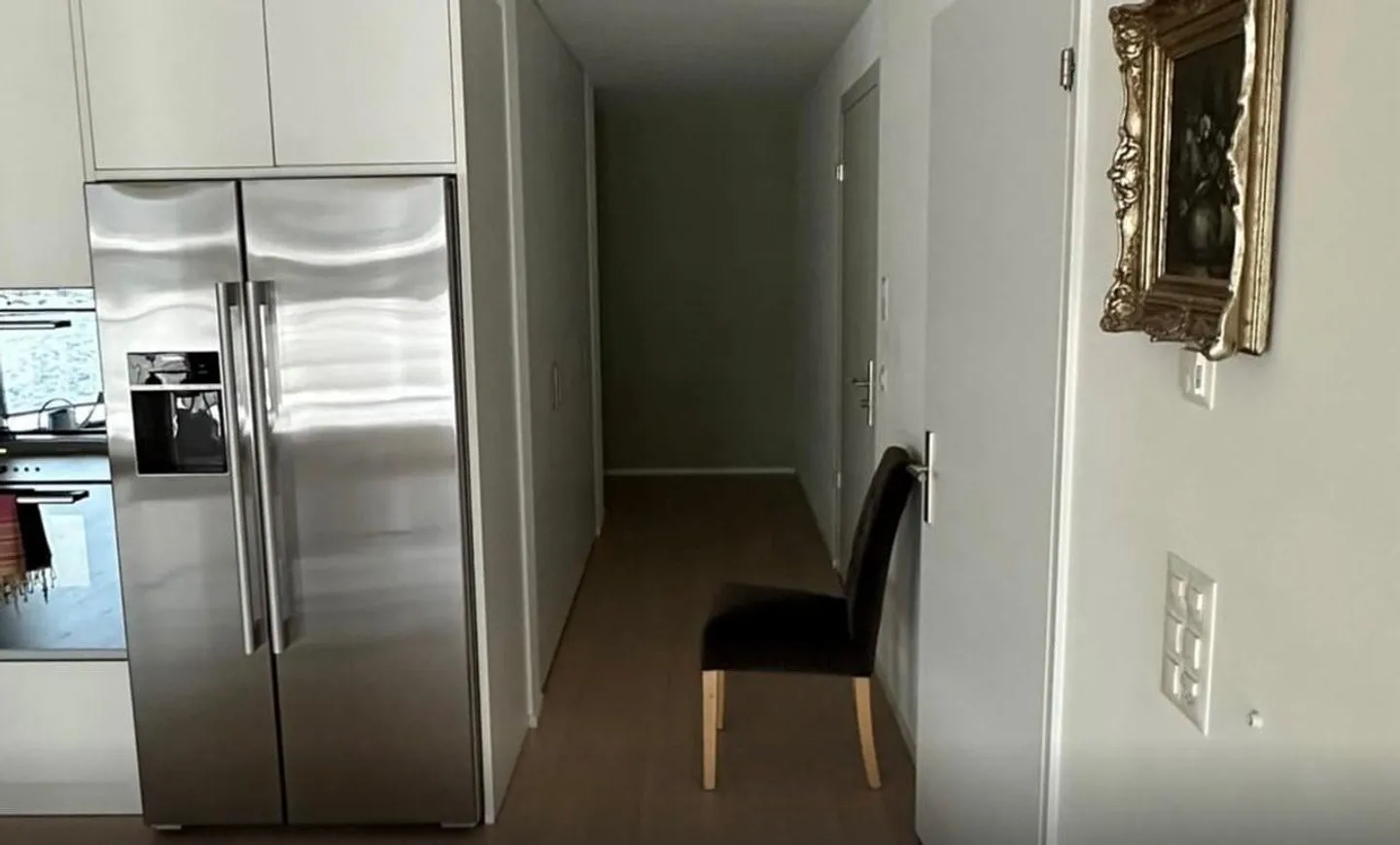 Beautiful, modern 3.5-room apartment in an attractive location in Zug - Photo 2 of 13